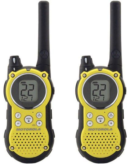 Motorola T-9500XLR Talkabout 2-Way Radios, 1.5/0.5 w Output Power, 22 Channels, 22 miles-35.2 km Outdoor Range, 121 Privacy Codes, LED Display, 10 Call tones Call Alerts, Microphone/Headphone Jack, VOX, Roger Beep (T-9500XLR T 9500XLR T9500XLR T-9500 T 9500 T9500)