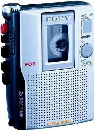 Sony TCM-200DV Cassette Voice Recorder, Portable, Mini-phone;  Interfaces / Ports : 1 x Microphone, 1 x Mini-phone Earphone, 1 x DC Power Input ( TCM200DV  TCM 200DV  TCM-200D TCM-200 )