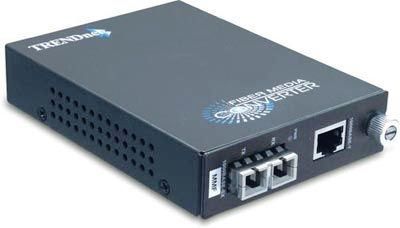 TRENDnet TFC-1000S20 Fiber Converter 1000Base-T to1000Base-LX Single-Mode (20Km) with SC-Type Connector, Standards IEEE 1000Base-TX and 1000Base-LX, Supported Frame Size No limitation (Standard Ethernet and Jumbo Frame) (TFC 1000S20 TFC1000S20 Trendware)