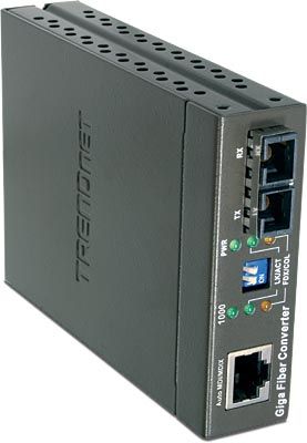 TRENDnet TFC-2000S20 Fiber Converter, One 1000Base-T Auto-MDIX RJ-45 port to One 1000Base-LX single-mode SC-type Fiber port, Compliant with IEEE 802.3ab 1000Base-T, 802.3z 1000Base-LX, Supports Link Loss Carry Forward, Provides Dip switches to enable LLCF function in both TX and Fiber port (TFC 2000S20 TFC2000S20 TFC-2000S20)