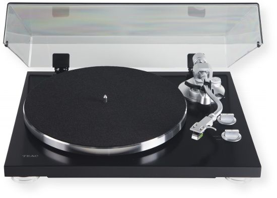 TEAC TN400SB Turntable System; Black; Three Speed Turntable plays all the hits both old and new; Aluminum Die cast Platter and upgraded motor assembly provide years of service and stability; Newly designed, low friction spindle reduces platter drag, resulting in enhanced speed consistency and tonal accuracy;  UPC 043774033232 (TN400SB TN400-SB TN400SBTEAC TN400SB-TEAC TN400SB-TURNTABLE TN400SBTURNTABLE)