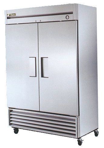 True TS-49 Reach-In 300 Series Stainless Steel Solid Door Refrigerator, 2 Doors, Capacity 49 Cu.Ft, 6 Shelves, Adjustable, heavy duty PVC coated shelves (TS49 TS 49 T-S49 T-S-49)