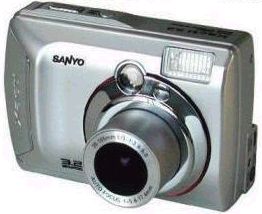 Sanyo VPC-S3 Xacti Digital Camera, 3.2 Mega Pixels, 3x Optical Zoom, Auto Focus, 1.8