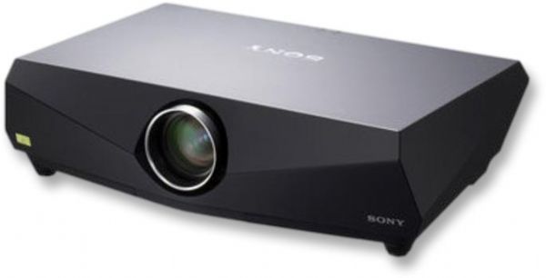 Sony VPL-FE40 Professional SXGA+ LCD Projector with Standard Lens Supplied, 4000 ANSI Lumens, Native Resolution 1400 x 1050 Pixels, Video Resolution 750 TV lines, Contrast Ratio700:1, Lamp 275W UHP, Projection Lens 1.3 times power zoom lens, f30.6 to 39.7 mm, F1.66 to 2.18, Throw Ratio 1.9-2.4:1, Approx. 21 lbs 1 oz (VPLFE40 VPL FE40 VPLFE-40 VPLFE 40)