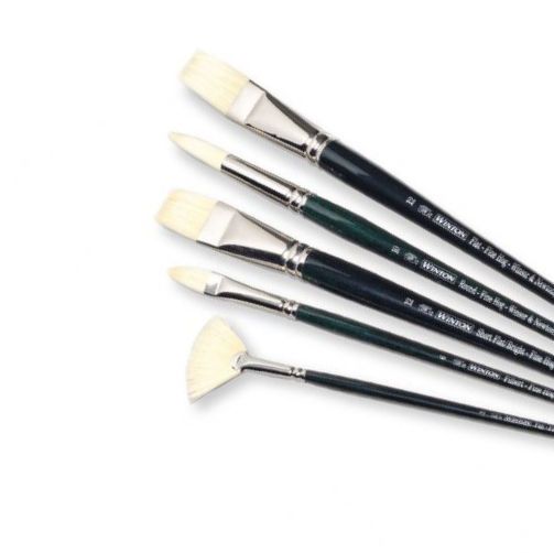 Winsor & Newton 5974712 Winton Flat Long Handle Brush #12; Best suited for oil, but also suitable for acrylic; Interlocked, stiff bristle for control of full-bodied color and durability; Fine quality and versatile; Long handle; Shipping Weight 0.1 lb; Shipping Dimensions 0.67 x 0.94 x 13.58 in; UPC 094376870350 (WINSORNEWTON5974712 WINSORNEWTON-5974712 WINTON/5974712 PAINTING)
