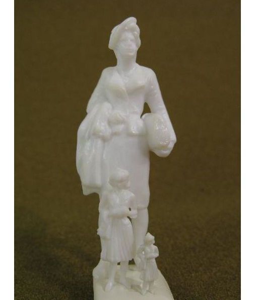 Wee Scapes WS00376 Architectural Model Human Figures Female .125