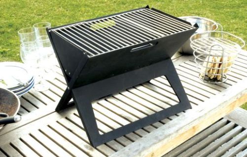Well Traveled Living 60508 HotSpot Notebook Charcoal Grill, Simple two step set up, 14.18