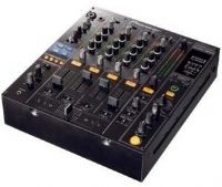 Pioneer DJM-800 Professional DJ Mixer, 4 Channel, 4 Digital Inputs, 5 Line Inputs, 3 Turntable Inputs, 4 Switchable Digital/Line Inputs, 4 Fader Start Inputs, -26dB to +6dB 3 Band EQ per channel, EQ Off/On/Talkober switch, 2 Mic Inputs, 2 Band Mic EQ, Headphone Monitor auditioning, Stereo Send / Return (DJM 800 DJM800 DJM-800) 